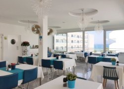  Happy Days Authentic Meditteranean Protaras