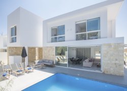  Tourist Info World BV Villas 4 Protaras