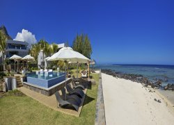  TouristInfo.World Leora Beach Tamarin Mauritius