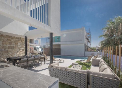 1 Kube Luxury Villas