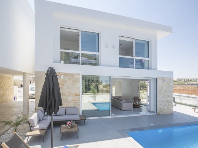 1 & 3 BV Villas Tourist Info World