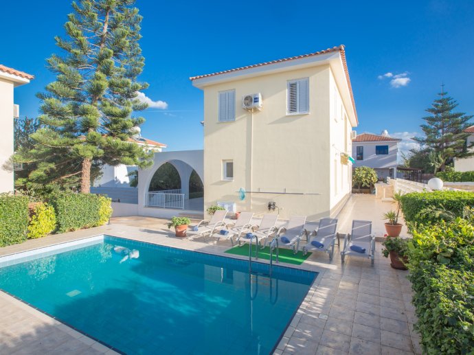 AT38B Villa Cyprus In The Sun