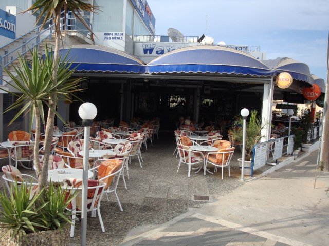 Waves Cocktail Bar Protaras