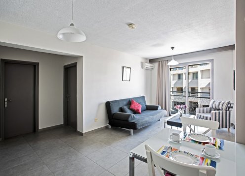 4 Napa Square Apartments Tourist Info World
