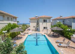  TouristInfo.World Fig Tree Beach Villas 8