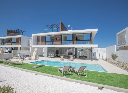 14 And 16 VP Villas Tourist Info World