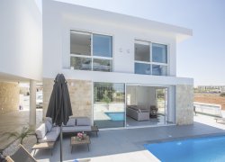  Tourist Info World BV Villas 4 Protaras