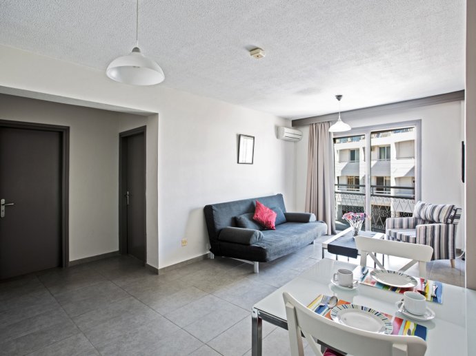 4 Napa Square Apartments Tourist Info World